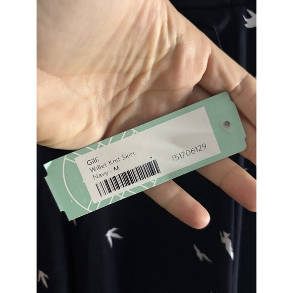 NEW Gilli Navy Blue Bird Pattern Slinky Skirt Size M Pull On Stretch Stichfix - Picture 3 of 10